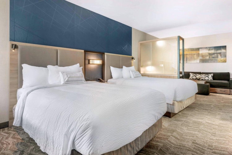 Quadruple Suite