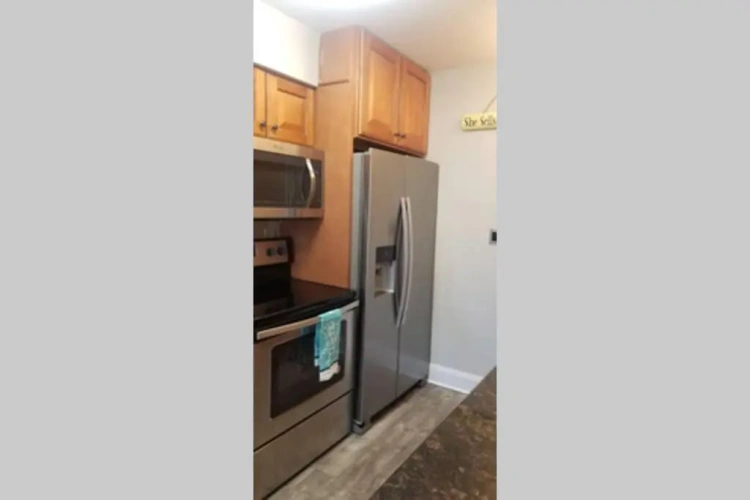 3 Bedrooms Apartment
