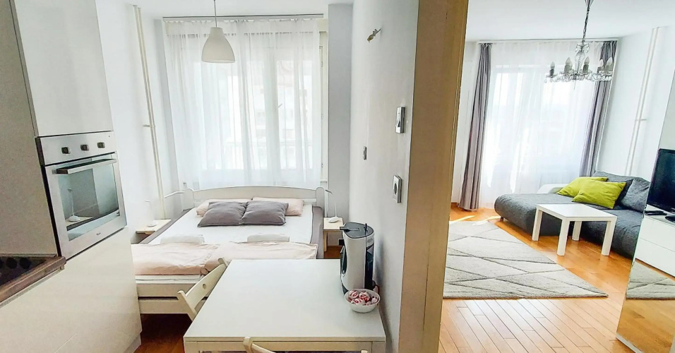 High White Apartments