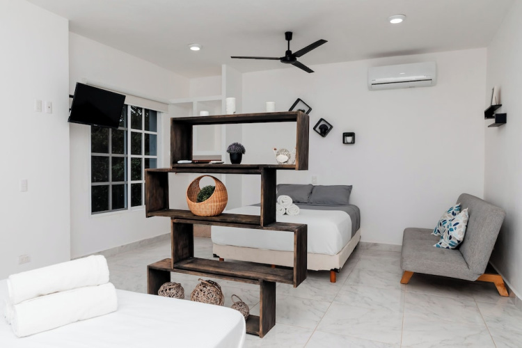 Regatta Villa in Puerto Morelos