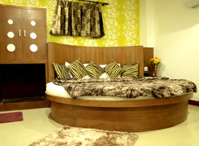 Hotel Crown