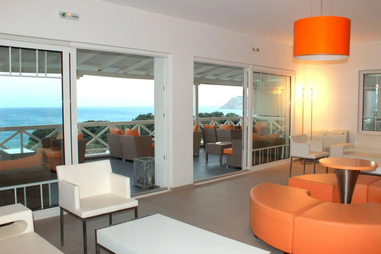 Golden Milos Beach House by Domotel