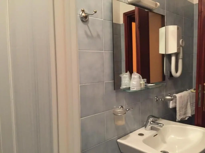 Standard Single room