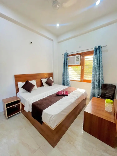 Hotel Govind Priya Dham Near Prem Mandir