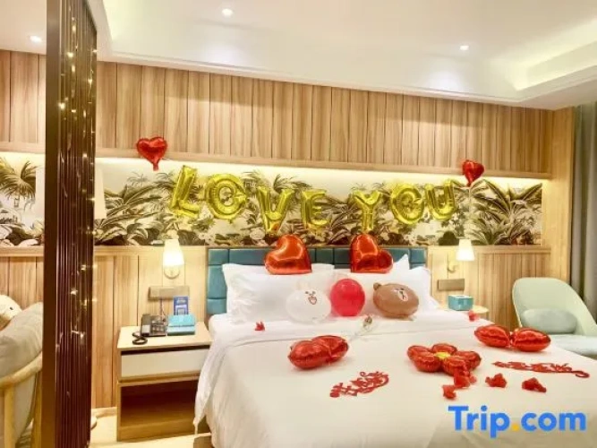 Standard Double room with lake view