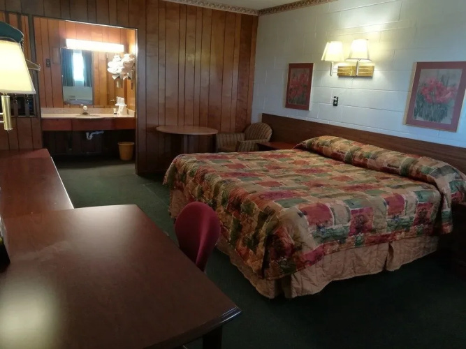 Renatto Inn