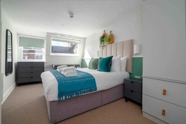 2 Bedrooms Superior Quadruple Apartment