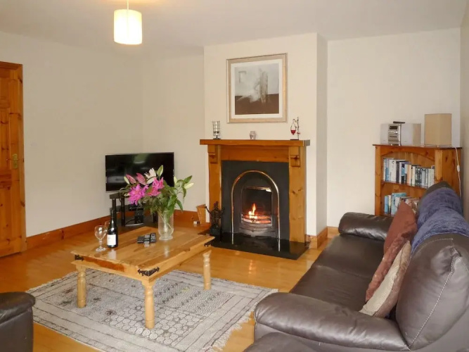 Madams Hill House Killarney
