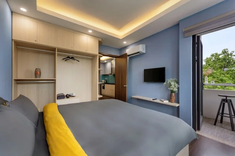 1 Bedroom Deluxe Apartment with balcony and with city view