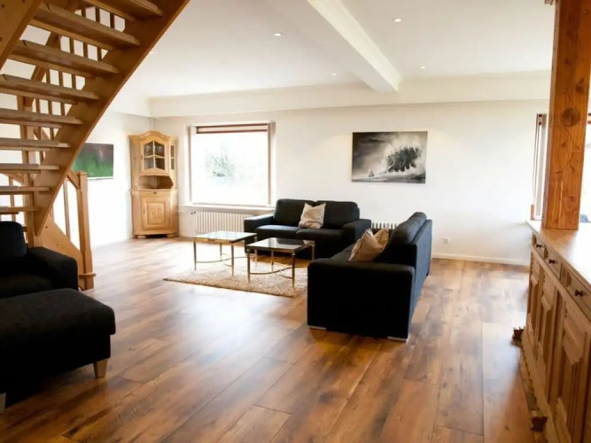 Habel Modern Retreat