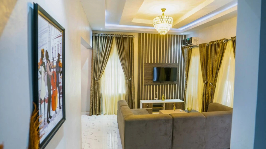 Grey Top Apartment