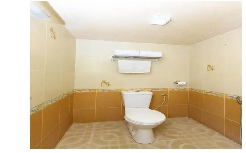 Hotel Navaratna