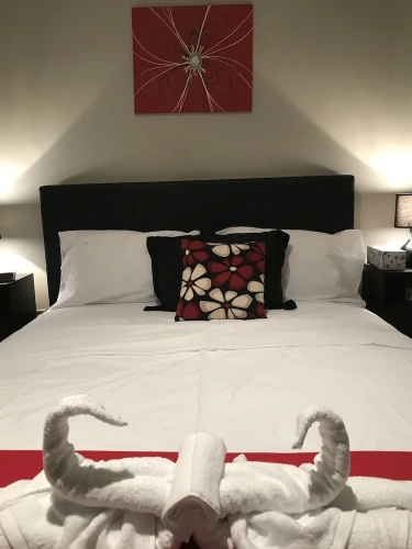1 Bedroom Premier Apartment with balcony