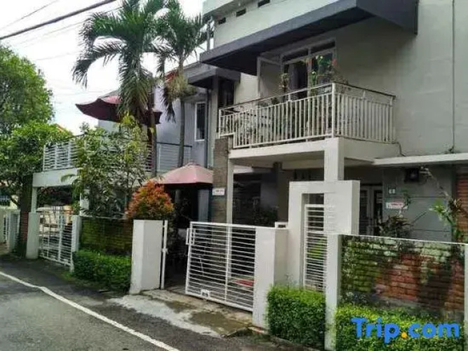 Homestay K 10 Syariah Malang