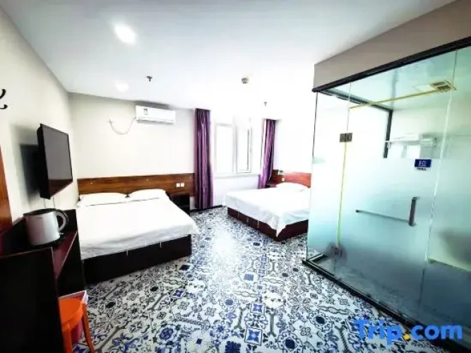 Standard Family room