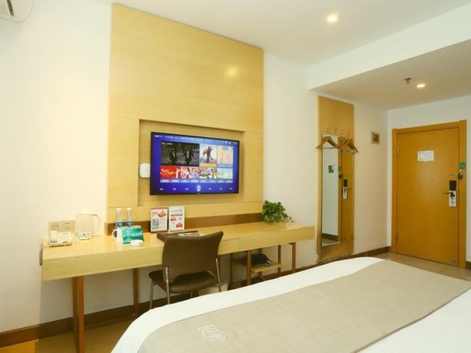 Standard Double room with view