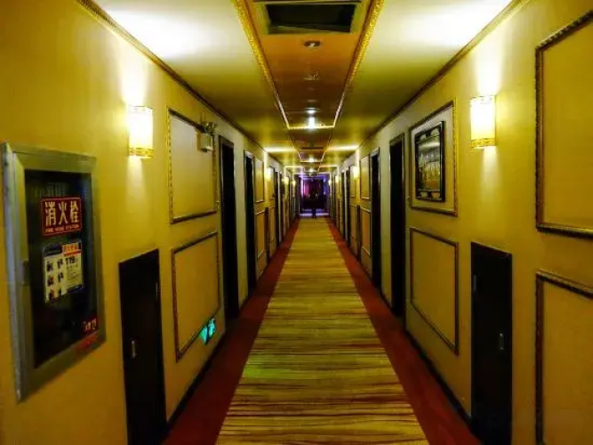 Gangjian Hotel