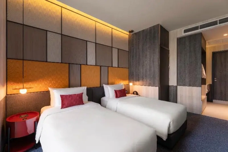 Premier Twin room