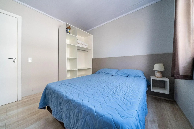 024 - Lindo Residencial com Piscina e Jacuzzi em Bombas