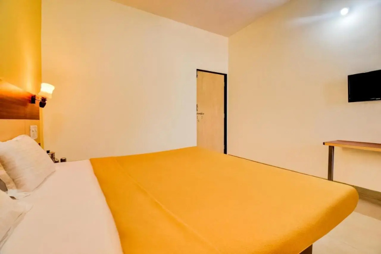 Roshan palace
