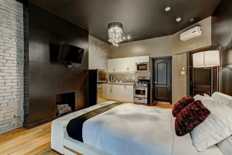 Golden District Mcgill Downtown Stays Studios design