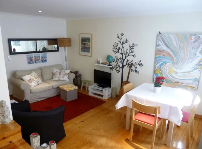 Charm & great location - Duplex