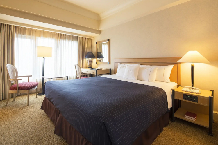 Kobe Bay Sheraton Hotel & Towers