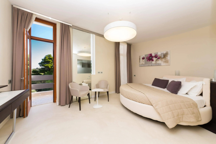 Hotel Gusmay