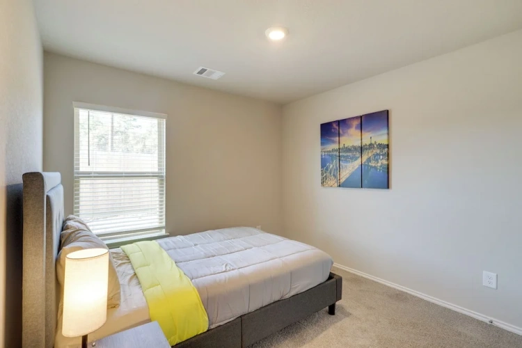 4 Bedrooms Cottage