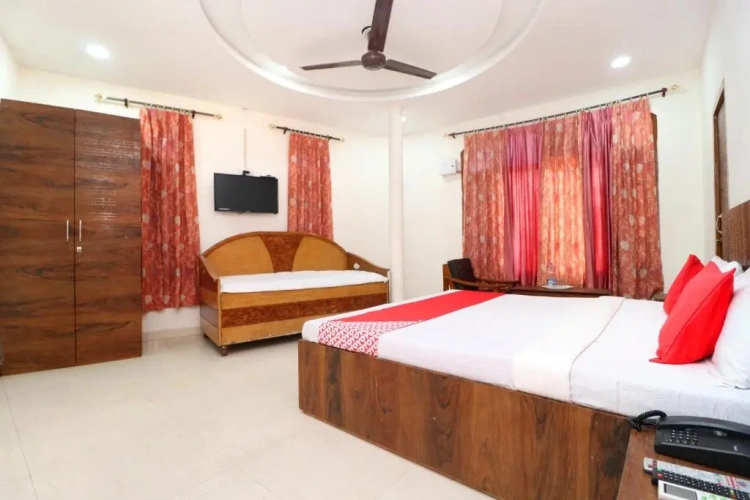 Deluxe Triple room