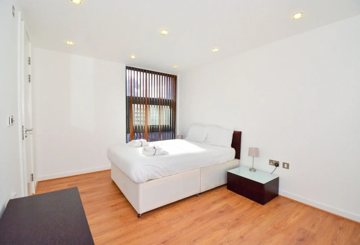 Apartment with balcony