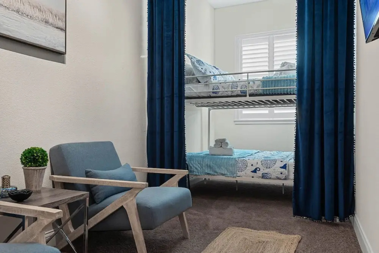 5BR Retreat Pool Opt Heated Spa Bikes Views
