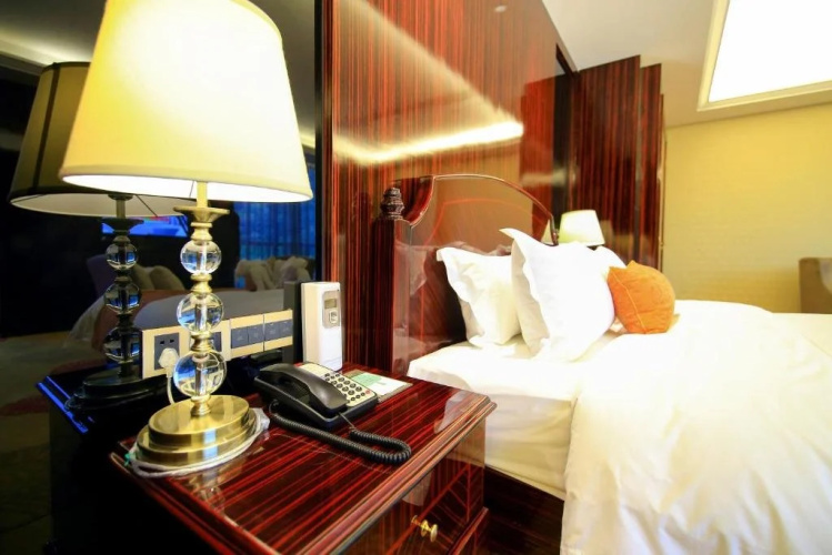 Number One Hotel
