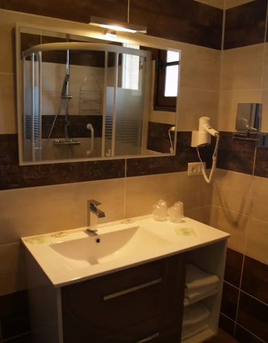 Deluxe Double Suite with balcony and with mountain view