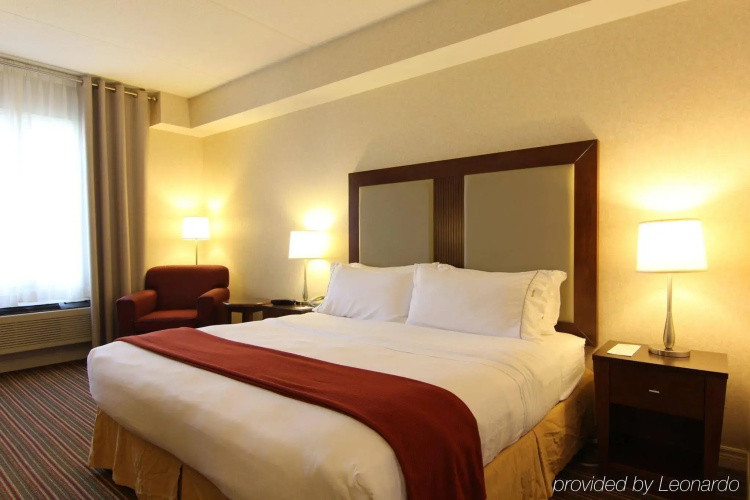 Holiday Inn Express Whitby by IHG
