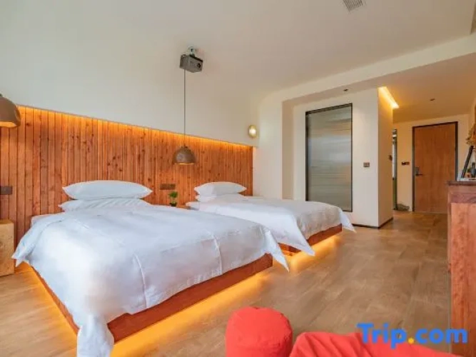 Standard Family room with balcony