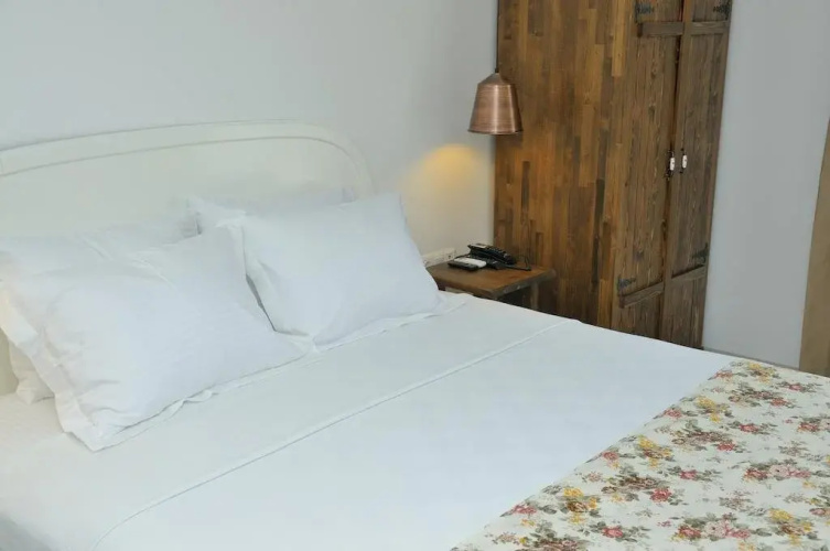 Hotel Rustic