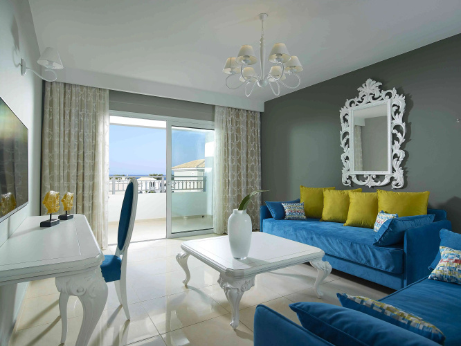 Anemos Luxury Grand Resort