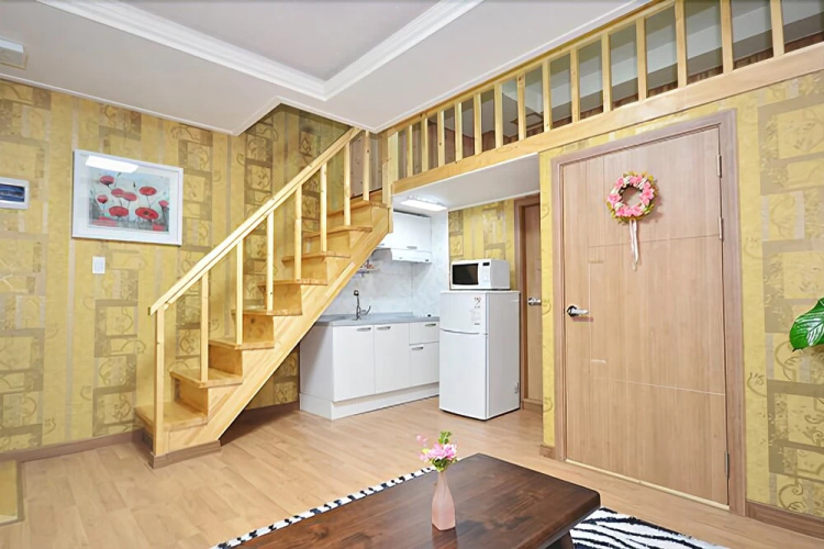 Yeosu Rainbow Pension