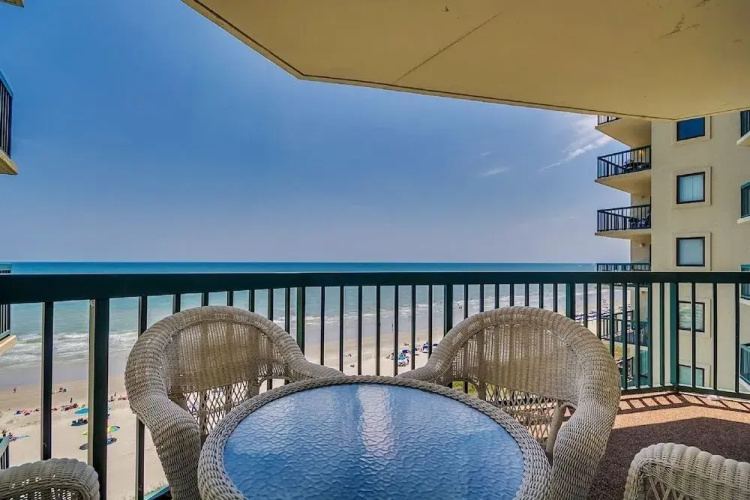 Ocean Bay Club - 807 by RedAwning