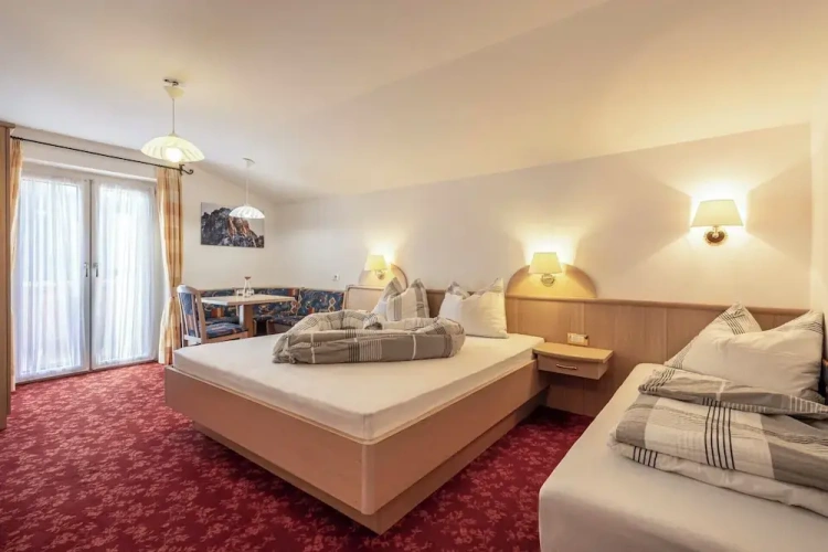 Comfort Triple room with balcony and with mountain view