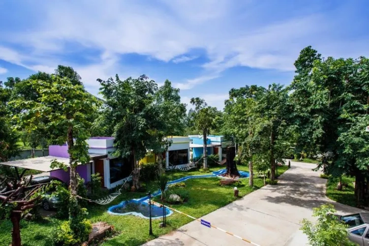 Deluxe Cottage