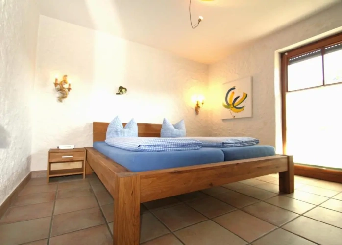 3 Bedrooms Apartment