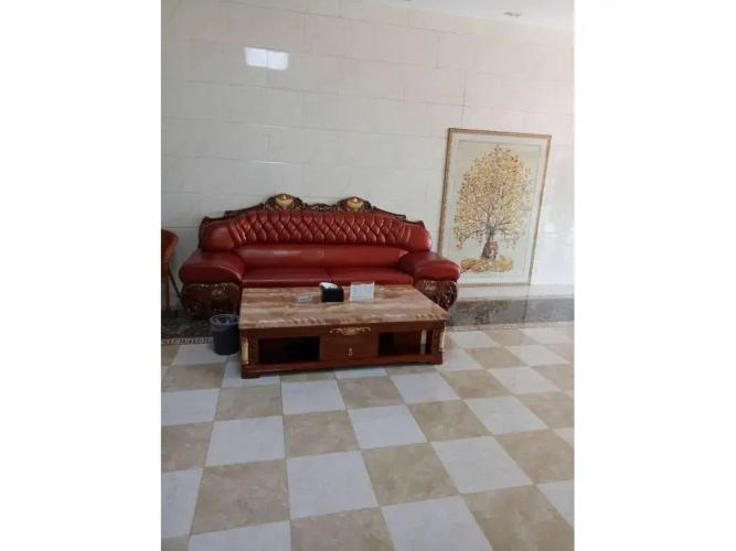 Huayun Business Hotel