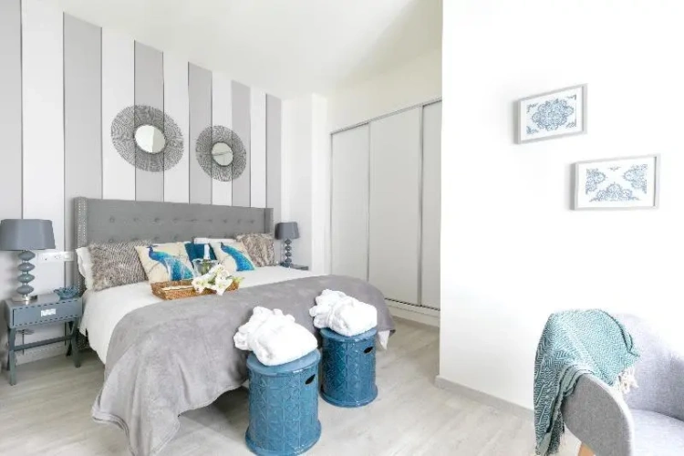 No. 303181713 room