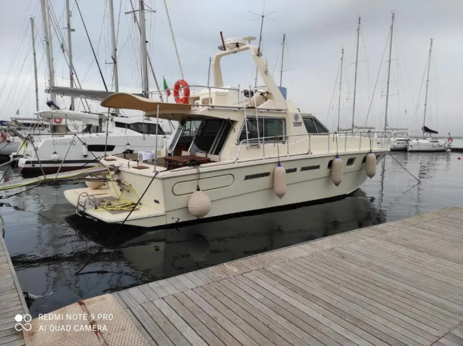 B&B Boat Miguel IV