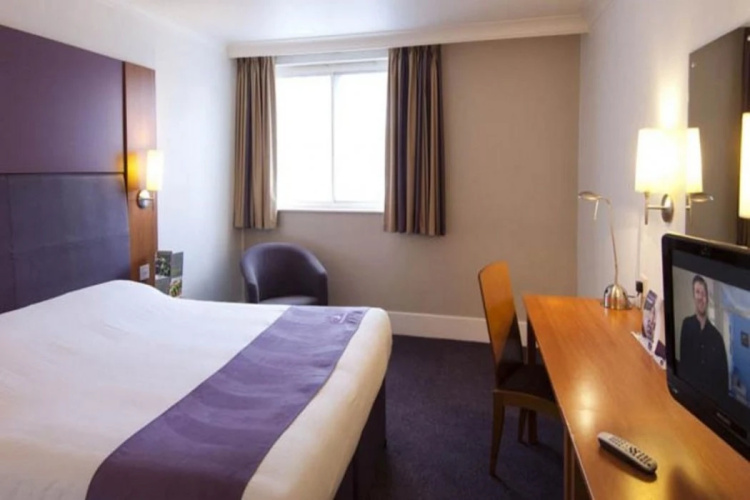 Premier Inn Crewe West