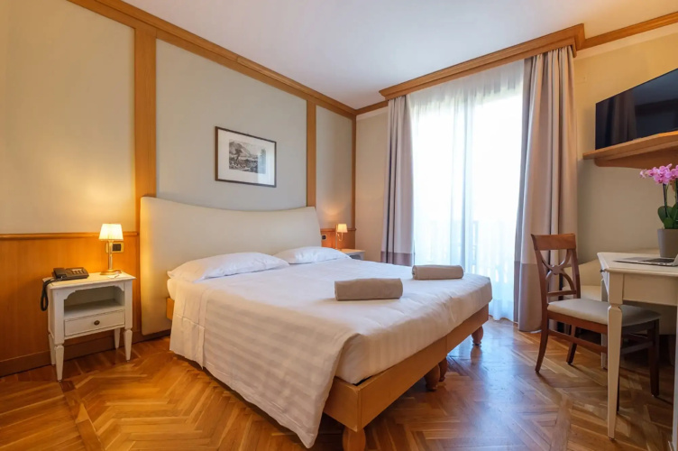 Iseolago Hotel