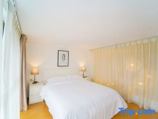 1 Bedroom Deluxe Duplex Suite