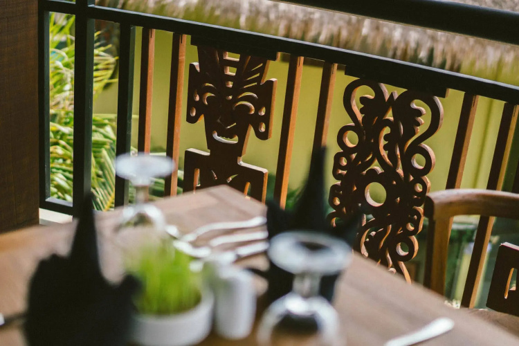 Honai Resort